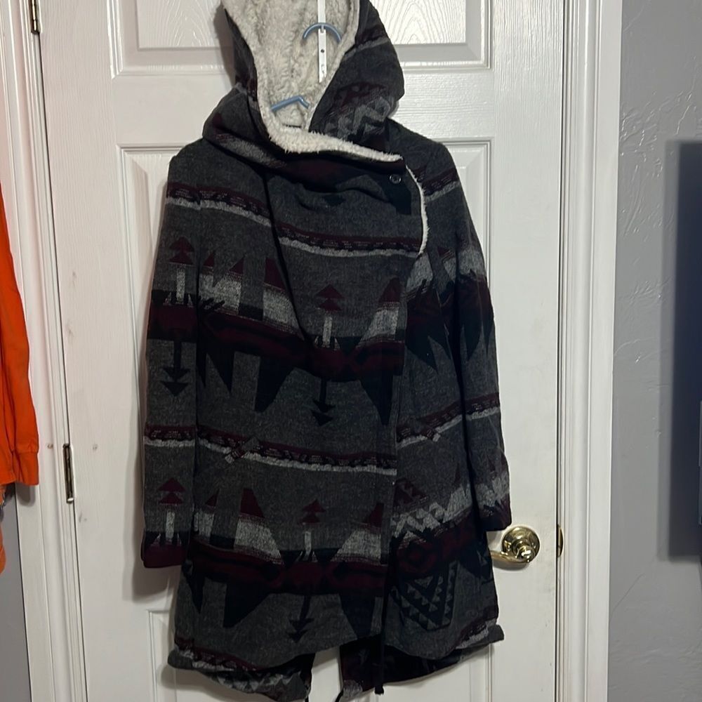 🔥🔥 FOREVER 21 Aztec Wool Polyester Sherpa Hooded Jacket Coat Size S - PERFECT